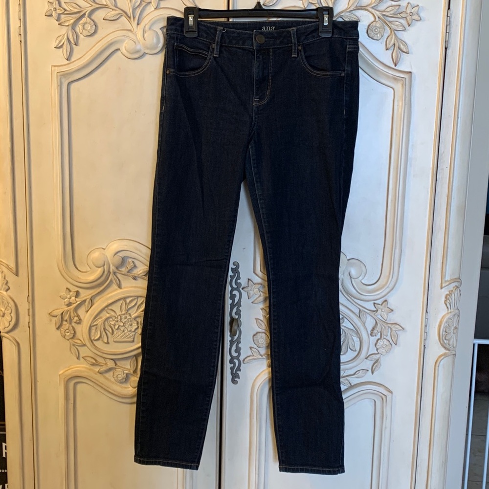 A.N.A. Jeans. Dark wash. 29/8